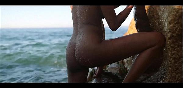  A GIRL KNOWS - Sensual lesbian sex at the beach with latina Luna Corazon